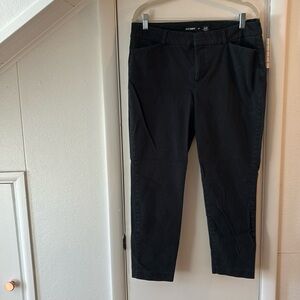 Old Navy womens high rise pixie pants size 14